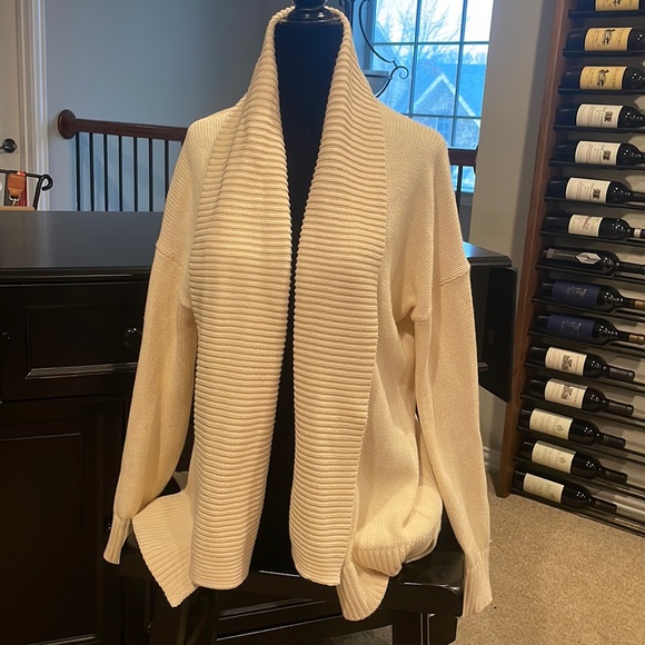 J. Crew Sweater Neutral Creamy Winter Fall S Small Long Sleeve Knit Drape Front - Picture 2 of 10